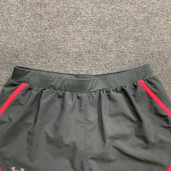 Under Armour Shorts Womens Medium Grey Neon Pink Loose HeatGear Drawcord Running - Picture 4 of 12